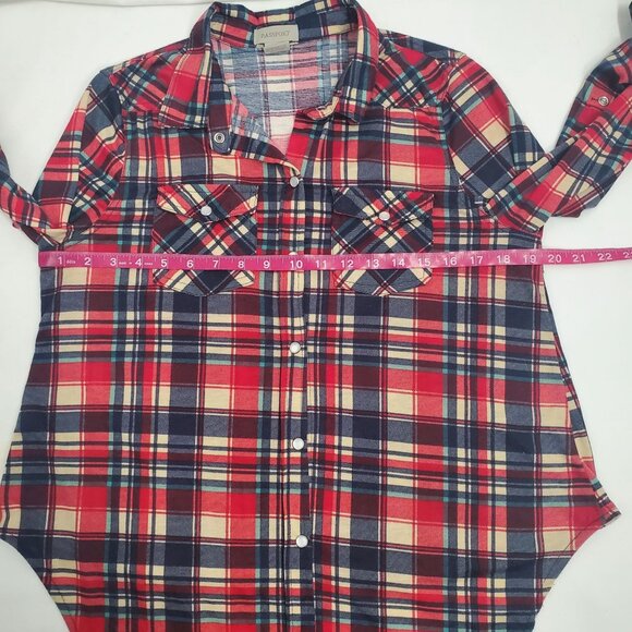 Passport Women's Red Plaid Tie-Front Long Sleeve Collared Crop Shirt Size Large - Picture 6 of 9